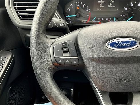 Used 2021 Ford Escape SE image 20