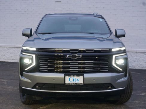 New 2026 Chevrolet Suburban High Country image 5