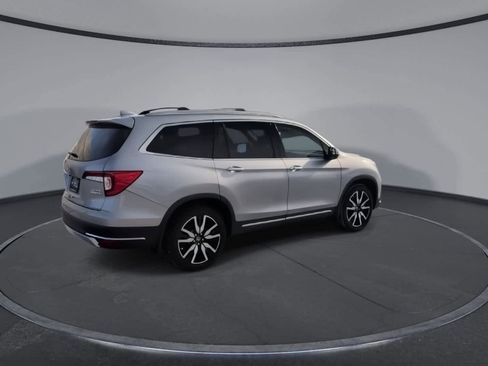 Used 2020 Honda Pilot Touring image 8