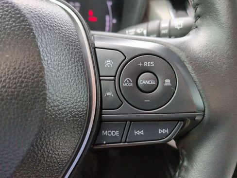 Certified 2026 Toyota Corolla Cross LE FWD image 23