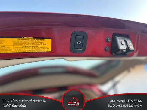 Used 2012 Toyota Venza LE w/ LE Convenience Pkg FWD image 19