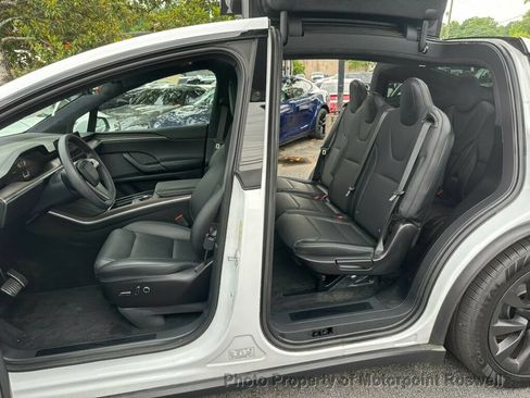 Used 2025 Tesla Model X AWD/4WD image 19