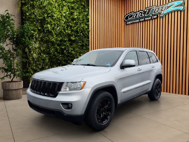 Used 2012 Jeep Grand Cherokee Laredo w/ Laredo E Group AWD/4WD image 28