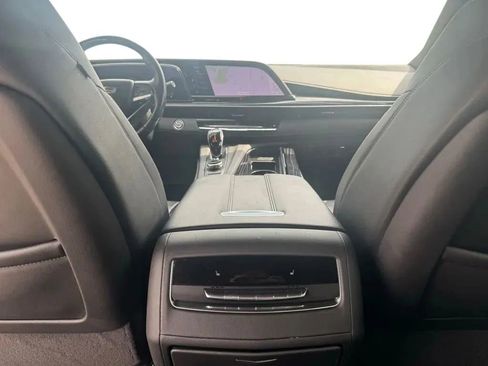 Used 2022 Cadillac Escalade Sport w/ LPO, Floor Liner Package AWD/4WD image 20