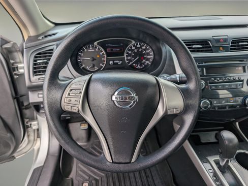Used 2013 Nissan Altima 2.5 image 16