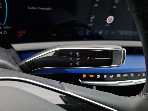 New 2026 Cadillac Optiq Sport 2 AWD/4WD image 10
