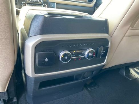 Used 2024 Ford Expedition Limited AWD/4WD image 21