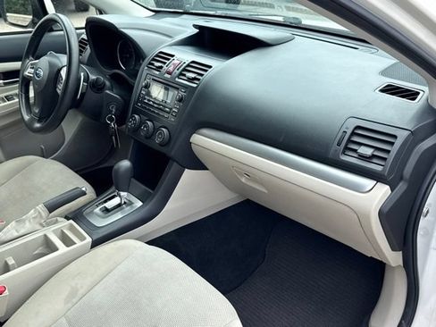 Used 2014 Subaru Crosstrek 2.0i Premium AWD/4WD image 11
