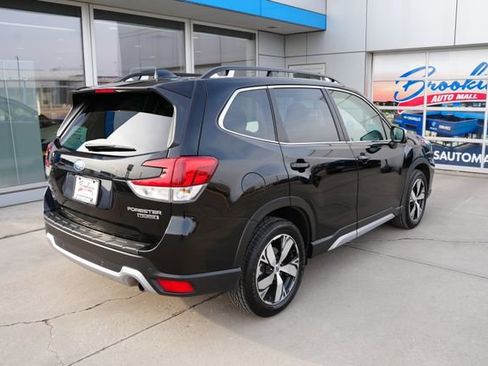 Used 2021 Subaru Forester Touring image 36