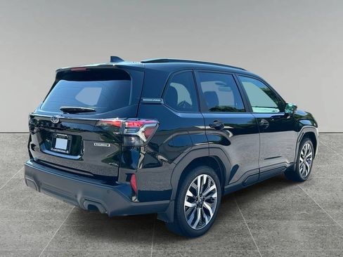 Certified 2026 Subaru Forester Touring AWD/4WD image 5