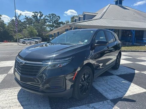 Used 2024 Chevrolet Equinox LS w/ LS Convenience Package FWD image 1