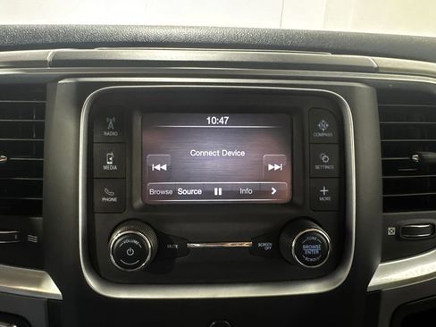 Used 2023 RAM 1500 Classic SLT w/ Protection Group AWD/4WD image 3
