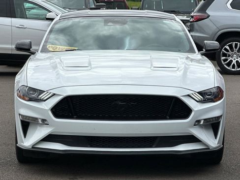 Used 2022 Ford Mustang GT Premium w/ Equipment Group 401A RWD image 9