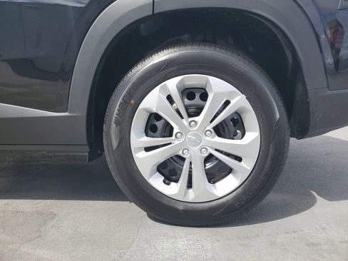 New 2026 Chevrolet Trax LS FWD image 6