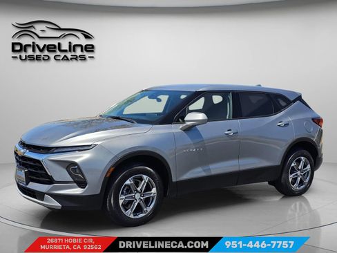 Used 2025 Chevrolet Blazer LT AWD/4WD image 11