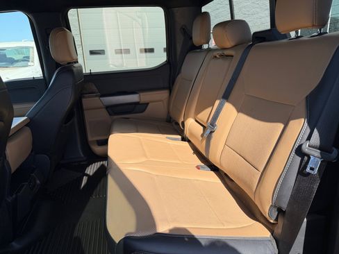 Used 2022 Ford F150 Lariat AWD/4WD image 16