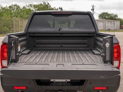Used 2025 Honda Ridgeline TrailSport image 25