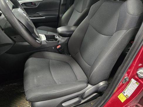 Certified 2023 Toyota RAV4 LE image 20