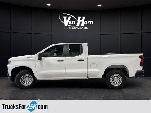 Used 2020 Chevrolet Silverado 1500 W/T w/ WT Fleet Convenience Package AWD/4WD image 9