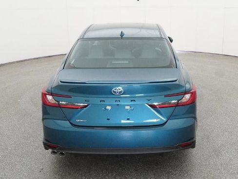 New 2026 Toyota Camry SE image 7