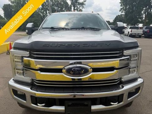 Used 2019 Ford F250 Lariat w/ Chrome Package AWD/4WD image 3