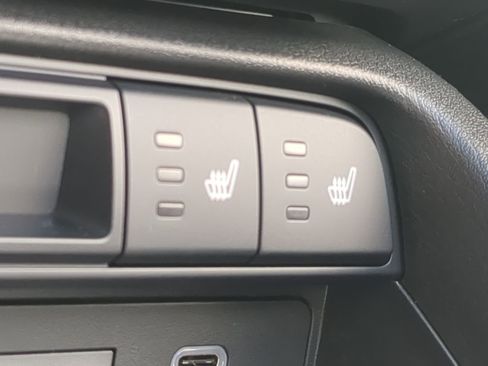 New 2025 MAZDA MX-5 Miata RF Club image 22