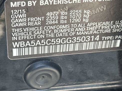 Used 2016 BMW 528i Sedan RWD image 33