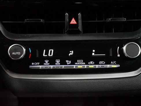 Certified 2024 Toyota Corolla LE FWD image 20