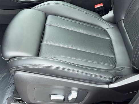 Used 2022 BMW X4 xDrive30i image 39