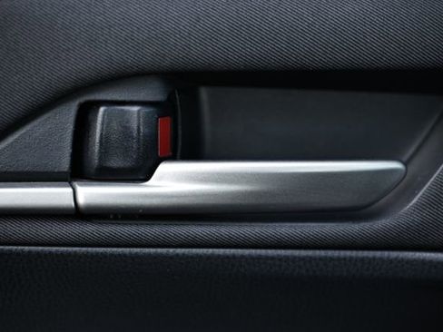 Used 2025 Toyota Camry LE FWD image 16