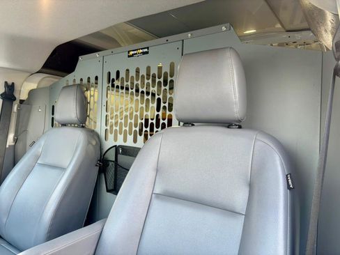 Used 2018 Ford Transit 250 130 Low Roof image 19