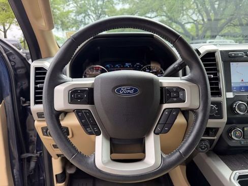 Used 2020 Ford F350 Lariat w/ Lariat Ultimate Package AWD/4WD image 11