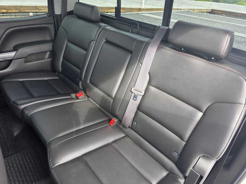 Used 2014 GMC Sierra 1500 SLT w/ All-Terrain Package AWD/4WD image 17