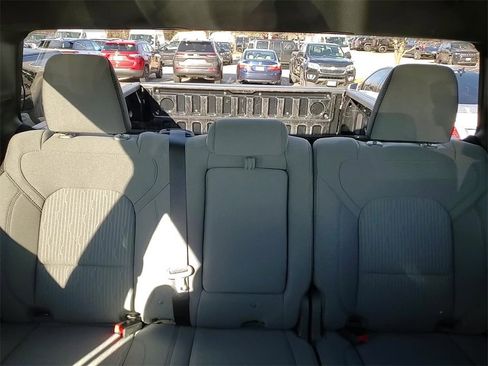 Used 2022 RAM 1500 Big Horn image 19