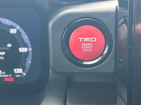 Used 2026 Toyota Tacoma TRD Off-Road w/ TRD Off Road Premium Package AWD/4WD image 21