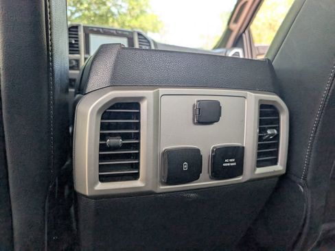 Used 2020 Ford F350 Lariat AWD/4WD image 22
