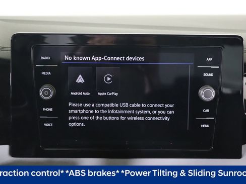 Used 2025 Volkswagen Jetta SE image 7