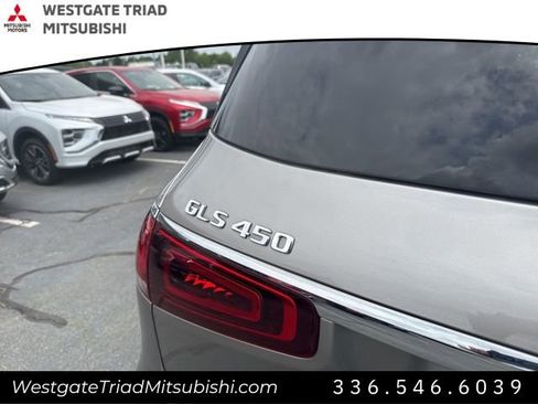 Used 2021 Mercedes-Benz GLS 450 4MATIC image 9
