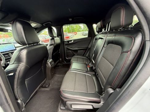 Used 2025 Ford Escape ST-Line w/ Tech Pack #1 image 23