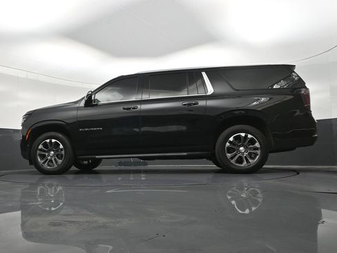 Used 2026 Chevrolet Suburban LS RWD image 26