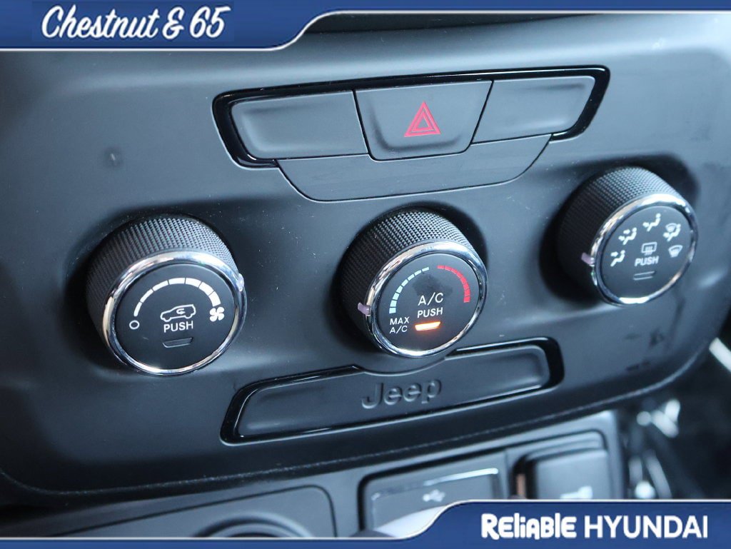 Used 2020 Jeep Renegade Sport AWD/4WD image 35