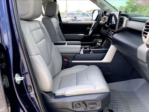 Used 2023 Toyota Tundra Limited image 9