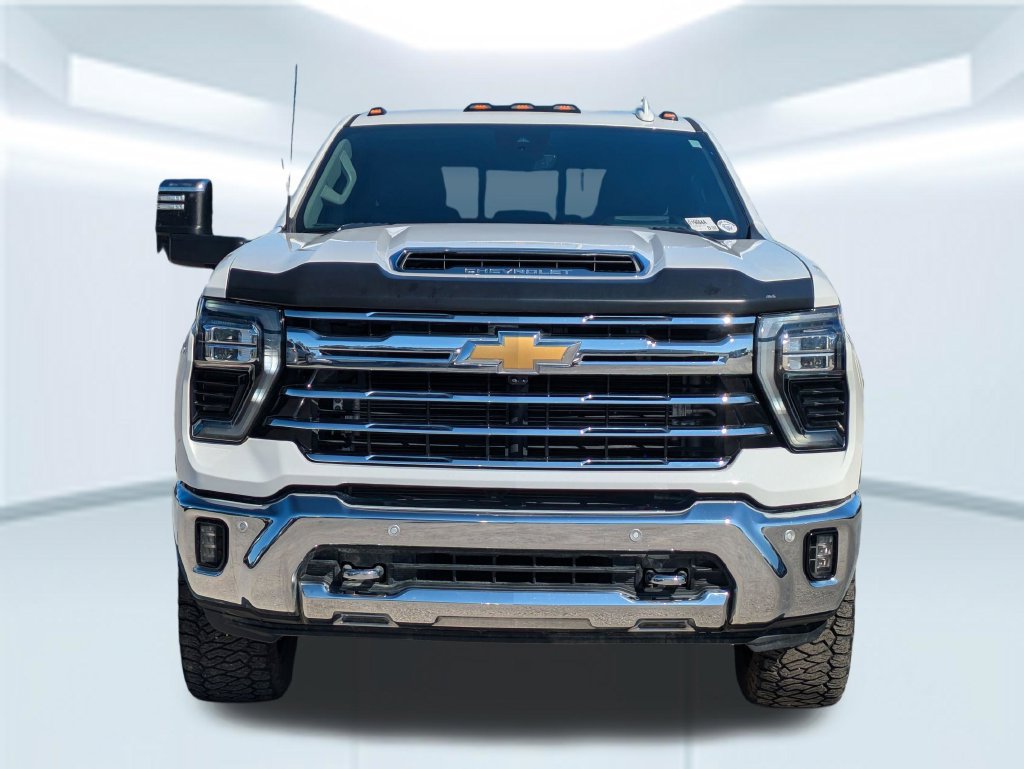 Used 2024 Chevrolet Silverado 2500 LTZ w/ LTZ Premium Package AWD/4WD image 10