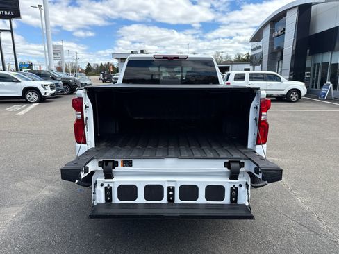 Used 2025 Chevrolet Silverado 1500 LTZ w/ LTZ Premium Package AWD/4WD image 11