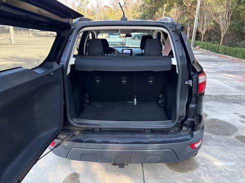 Used 2019 Ford EcoSport SE image 30