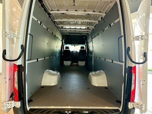 New 2026 Mercedes-Benz Sprinter 3500 image 22