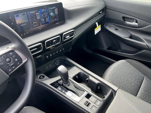 New 2026 Nissan Sentra SV image 20