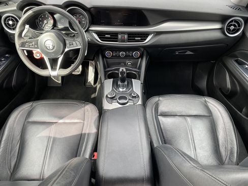 Used 2018 Alfa Romeo Stelvio Sport w/ Quick Order Package 22J Sport image 15