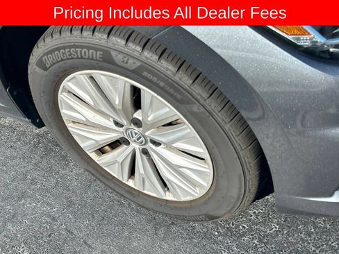 Used 2019 Volkswagen Jetta S w/ Driver Assistance Package FWD image 2