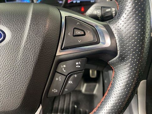 Used 2020 Ford Edge ST-Line AWD/4WD image 16